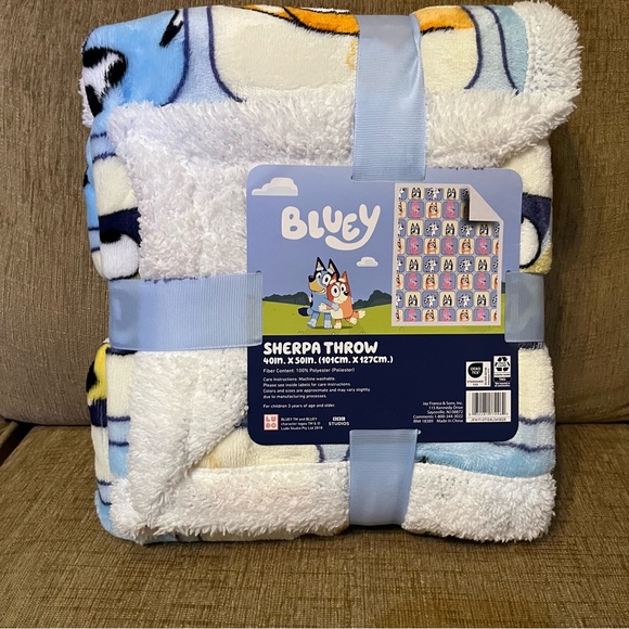 Bluey Sherpa Blanket NWT - Picture 1 of 9
